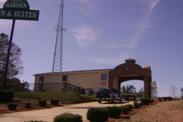 GARDEN INN AND SUITES HOGANSVILLE (Hogansville)